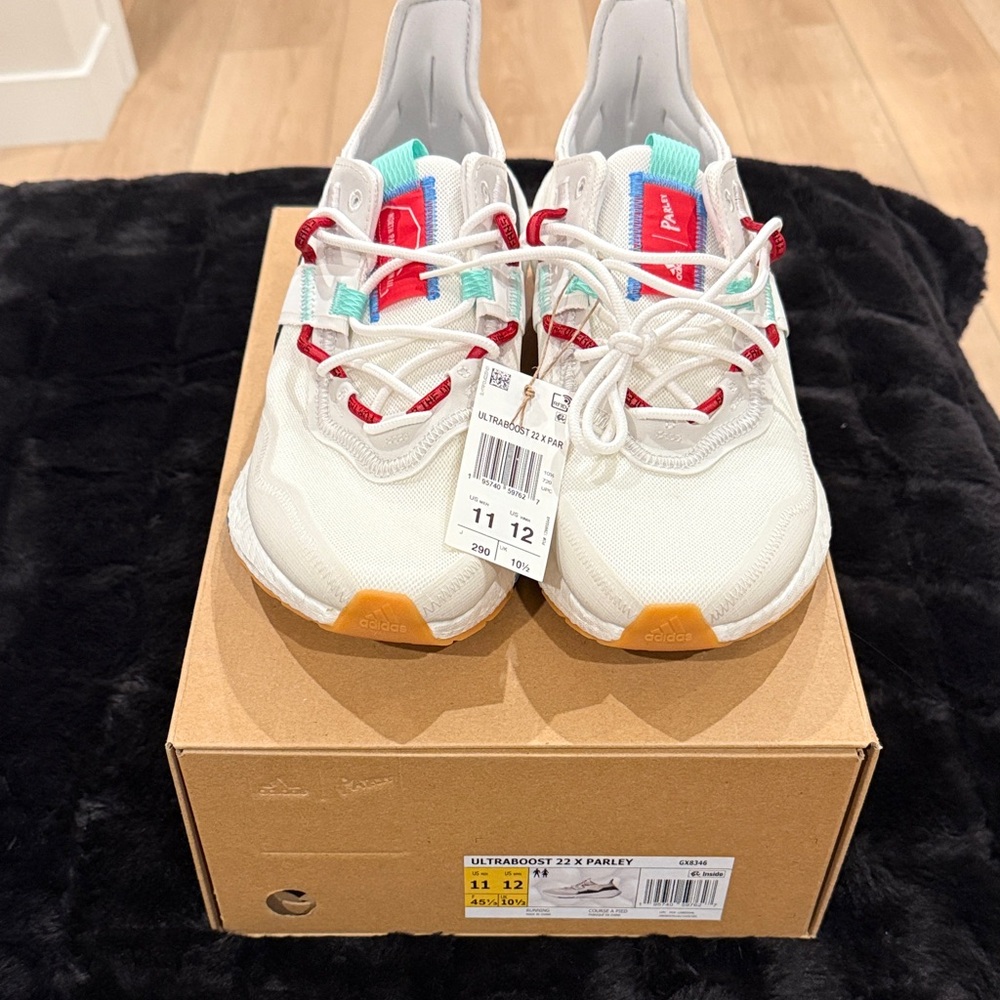 Adidas Ultraboost 22 X Parley size 11 NIB - never worn